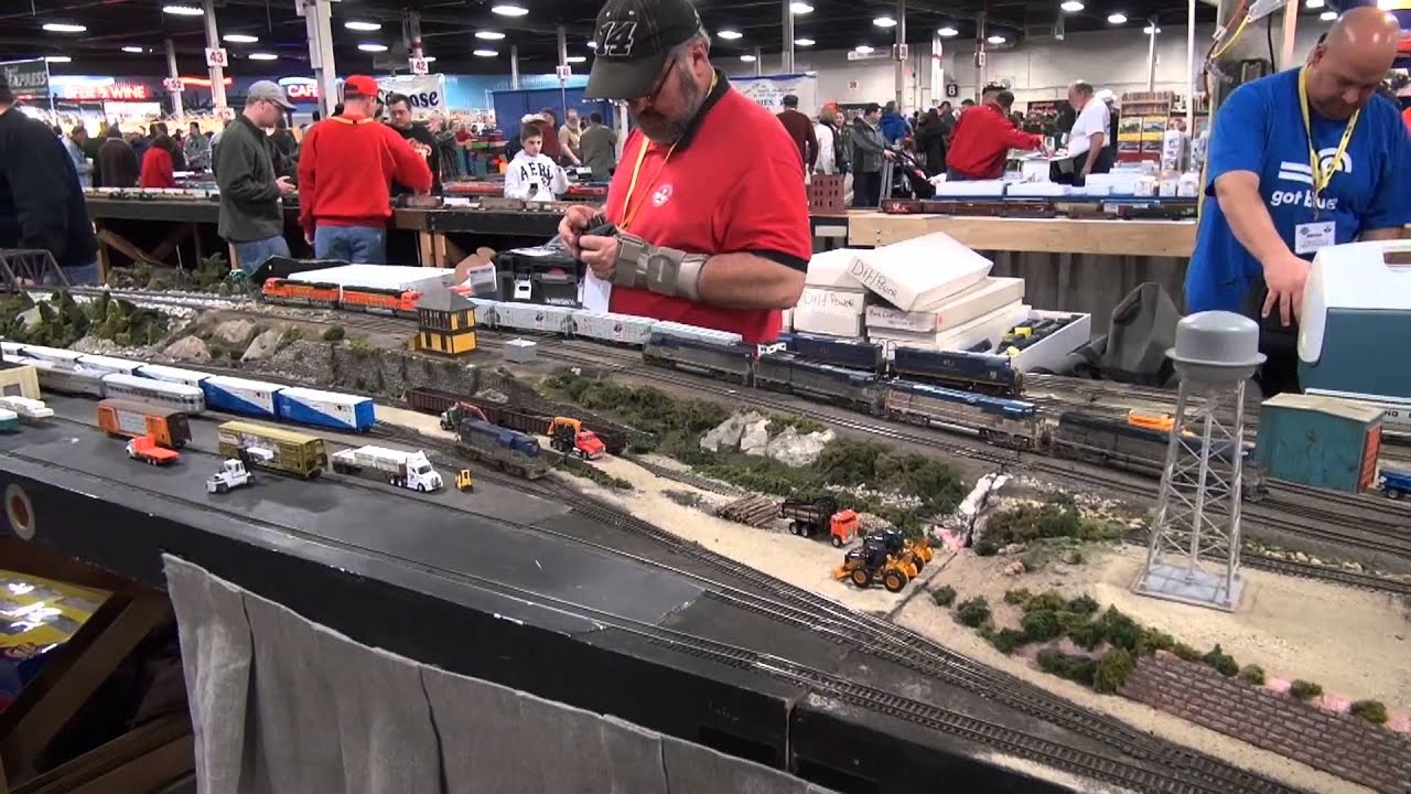 Layouts at the Big E Train Show (1/26/2013 & 1/27/2013)