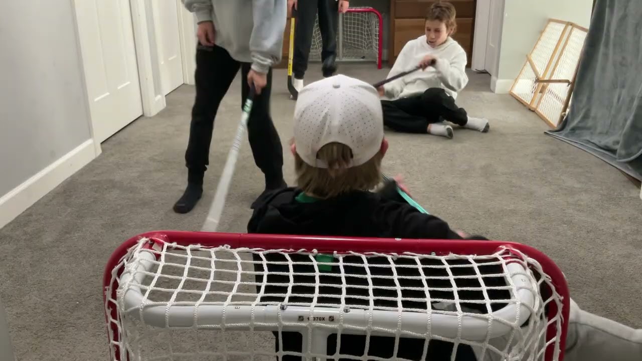 2v2 knee hockey LETSSS GOOOO