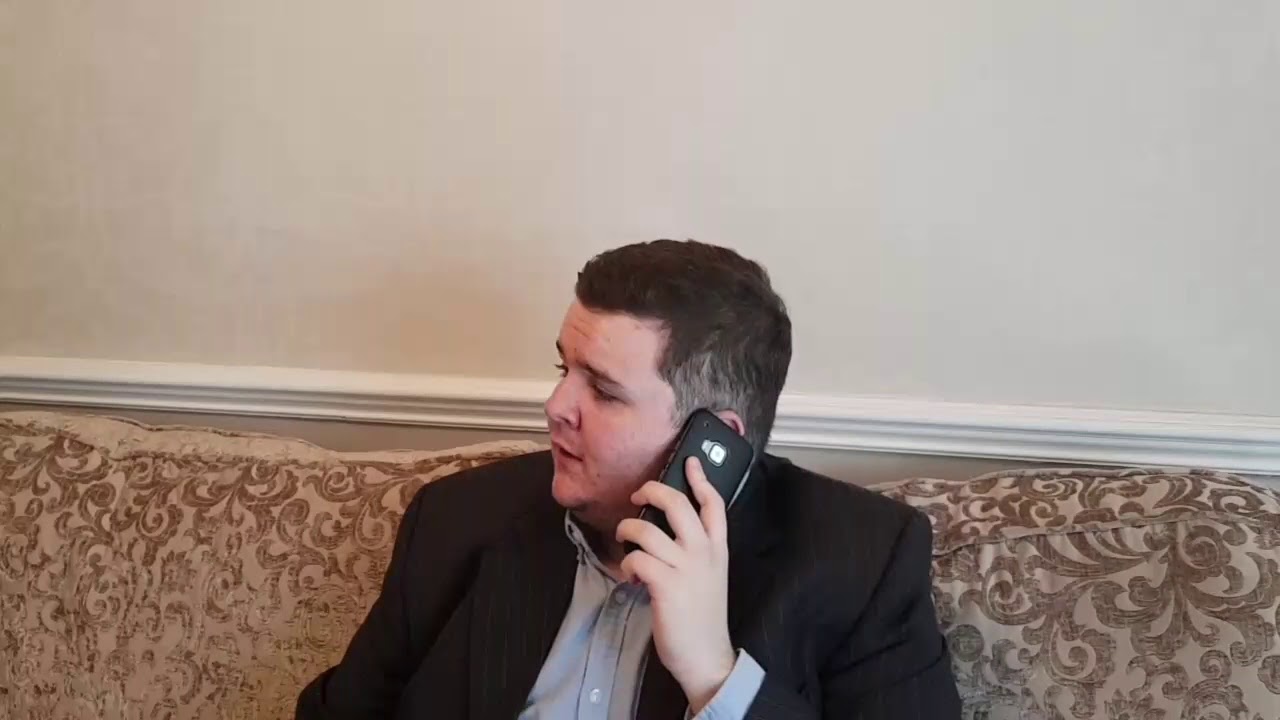 Ringing Home from College...

Posh Vs Working class