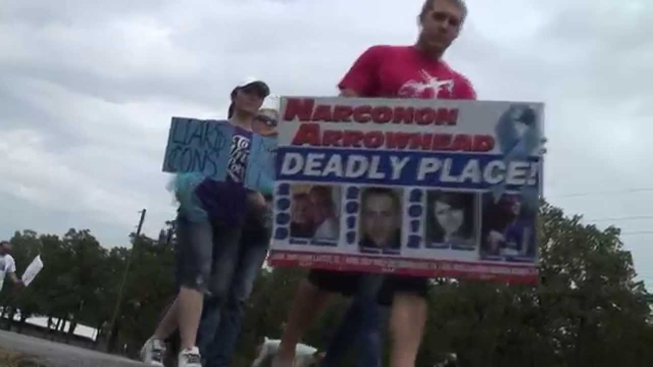 PROTEST OF NARCONON 2013 STACY MURPHY (RIP)