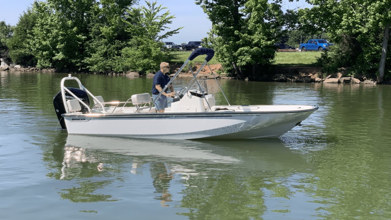 2024 170 Montauk Boston Whaler | MarineMax Lake Wylie