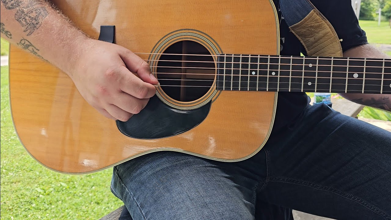 1976 Martin D-28 Small Flatpicking Melody 