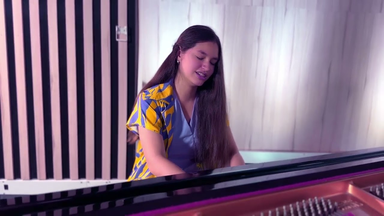 A Thousand Years - Christina Perri (Cover by Sarita Triana) | Piano & Voz