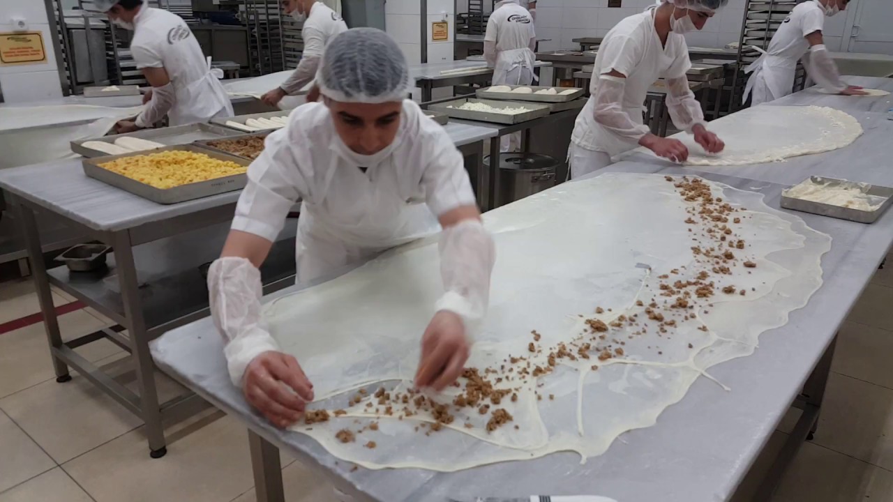 Çengelköy Börekçisi & Konuşan Kalem