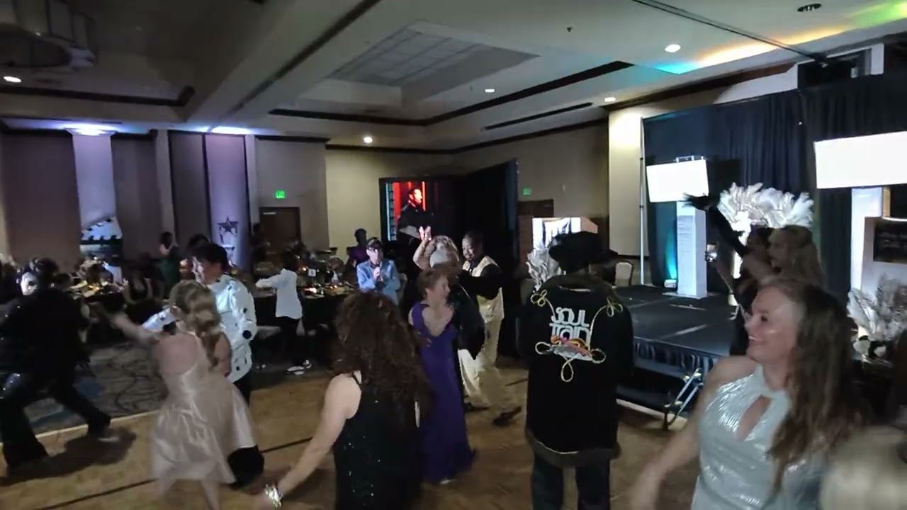 Dr. Eric Zuley-The EZWAY TV Family - Gold Carpet & Oscar Watch Party!