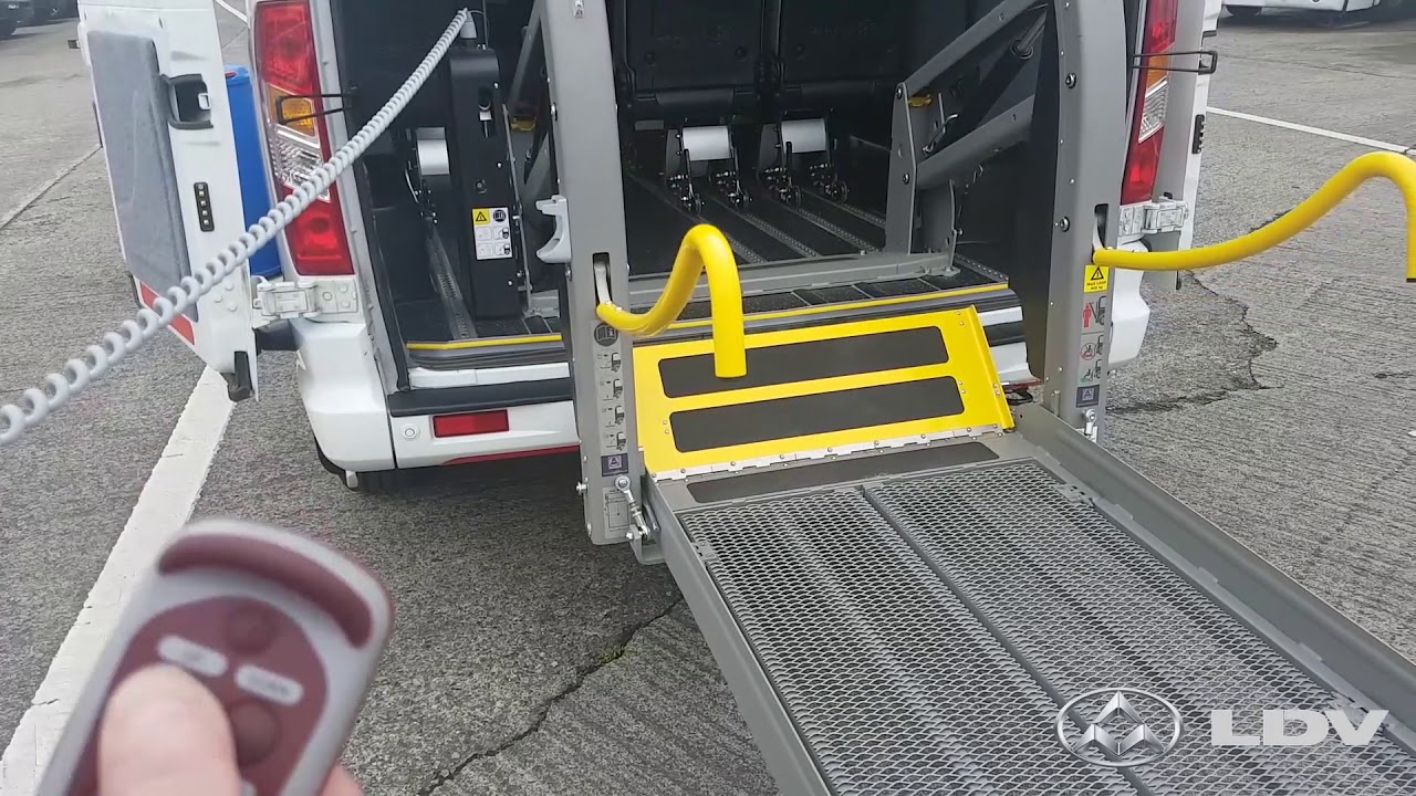 LDV | Wheelchair Bus - Walk-around