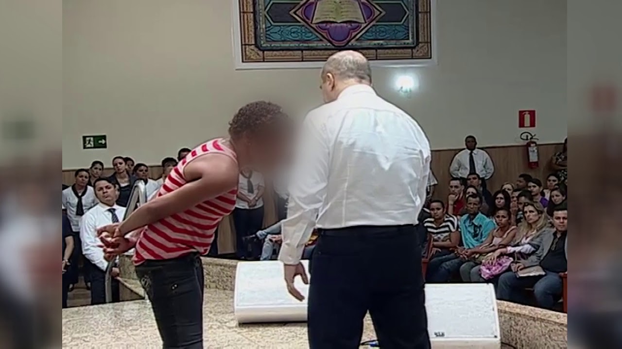 Demônio Faz O Som Do Ranger De Dentes do Inferno - Forte!!! Compartilhe!