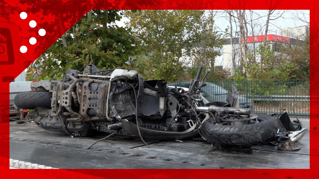 Roma, incidente mortale lungo la via Ostiense: scontro auto-moto. Morto il motociclista