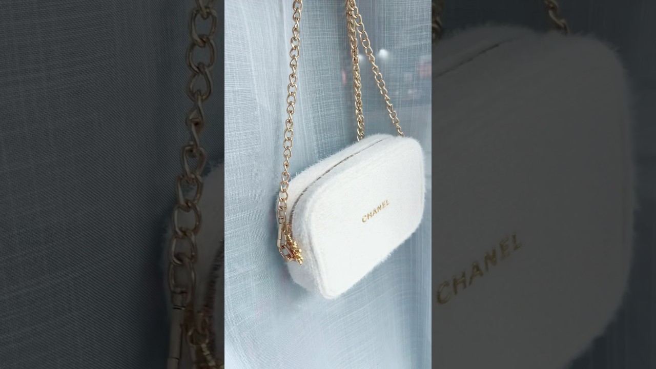 Chanel free pouch to a bag DIY
