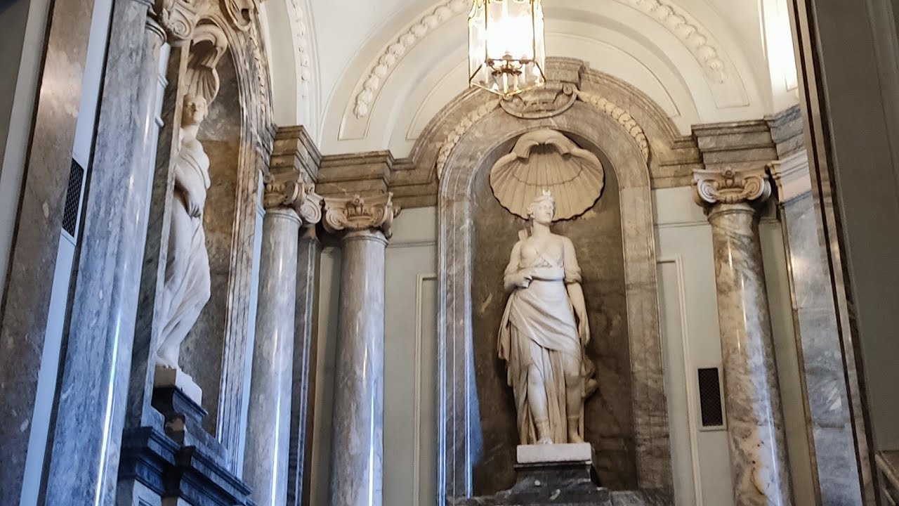 Мраморный дворец 