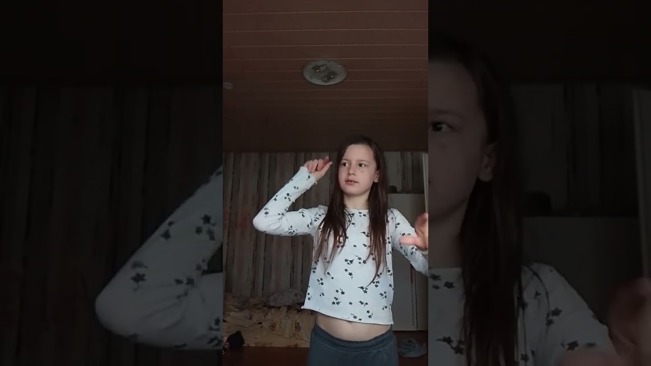 Ich tanze dem Tanz so dumm.