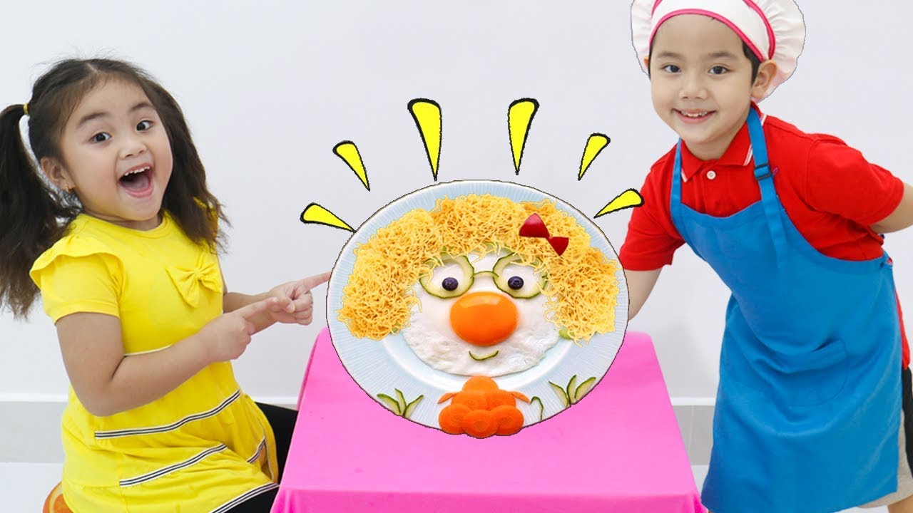Annie & Sammy Pretend Play with Kitchen Restaurant Food Toys