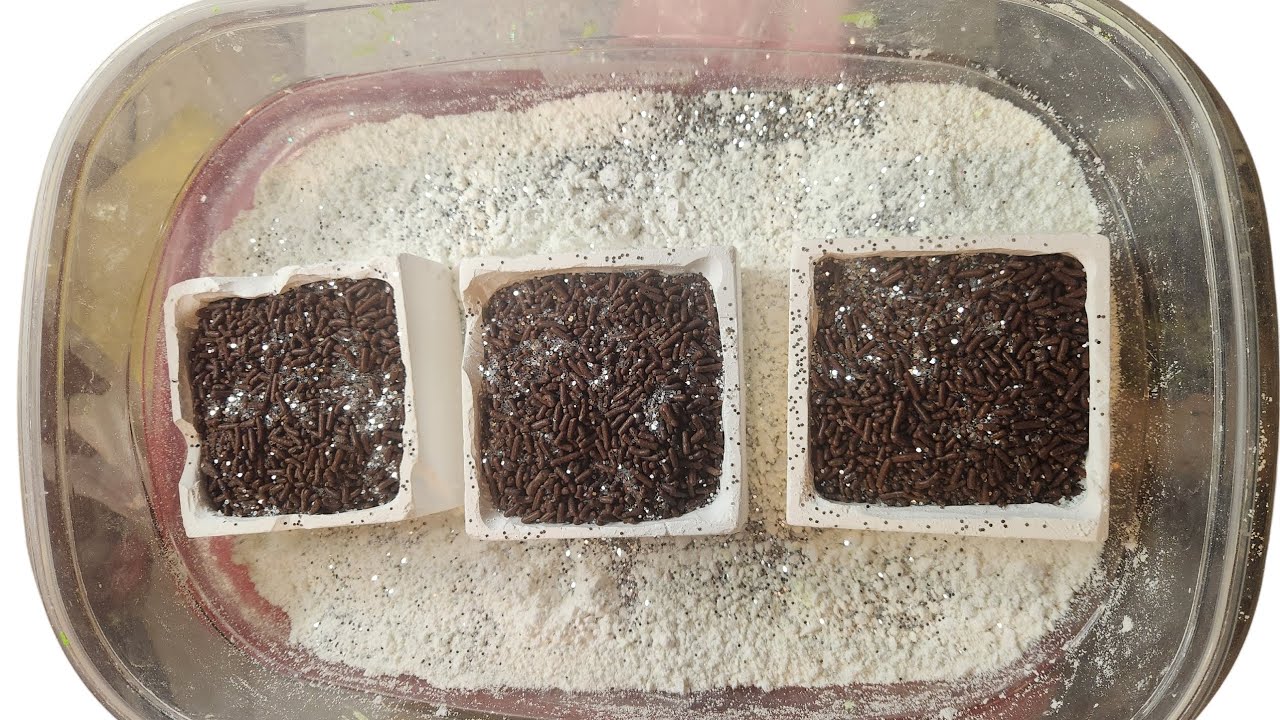Crunchy gymchalk bombs with chocolate sprinkles #Fyp #gymchalkasmr #satisfyingvideo #Sleepaidasmr 