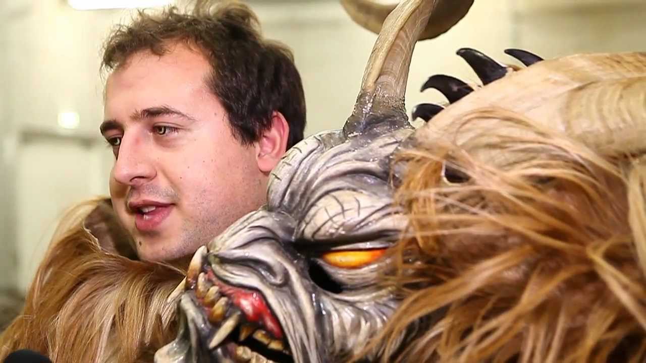 Krampus im Europark 2011.mp4