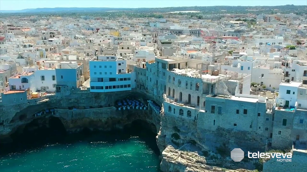 POLIGNANO | Prodotti scaduti a “Grotta Palazzese”: lo chef del ristorante chiede scusa
