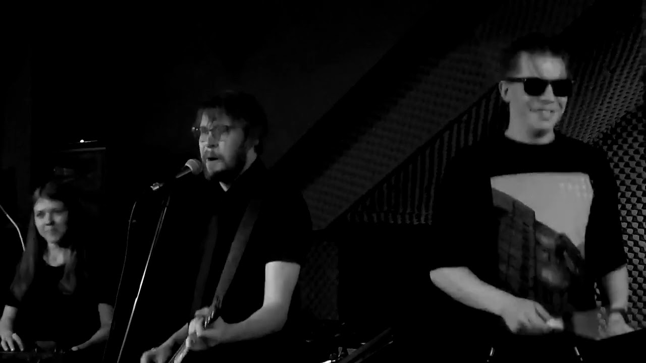21.07.2022 никого нет дома на празднике в Debaser