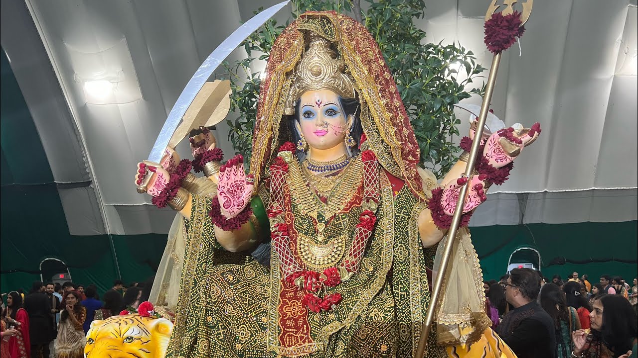 Navratri 2025 USA | Colorful Garba Nights in New Jersey (2 Weekends Celebration)