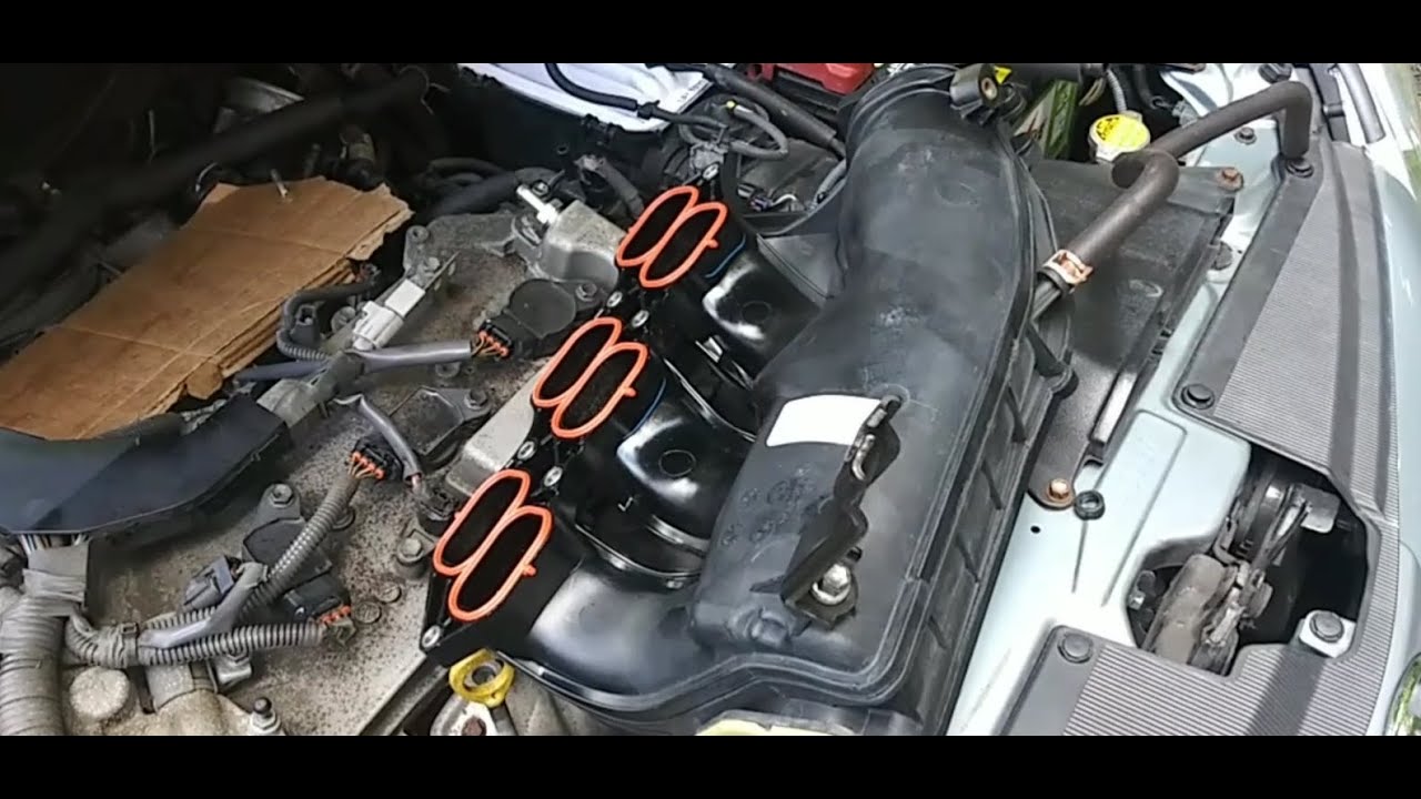 2007 2008 2009 2010 Toyota Sienna Spark plug replacement tips and tricks to remove plenum bracket