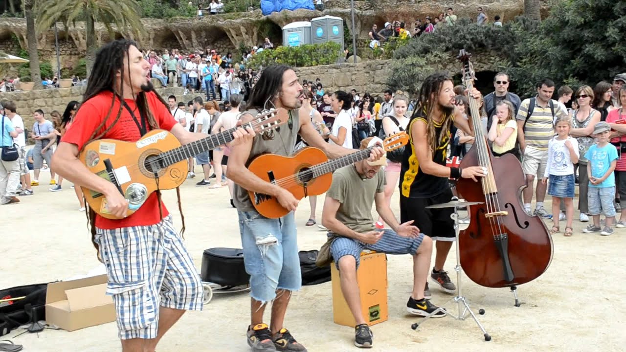 Rubén Blades - Pedro Navaja (Cover MICROGUAGUA) @ Park Güell Barcelona