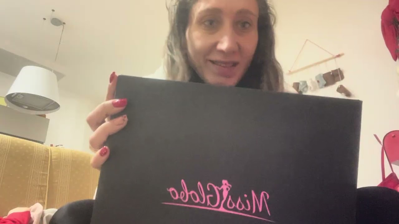 Mettiamo i regali sotto l’albero più acquisti #weeklyvlog #christmas #mammaefiglia #haul #noel 