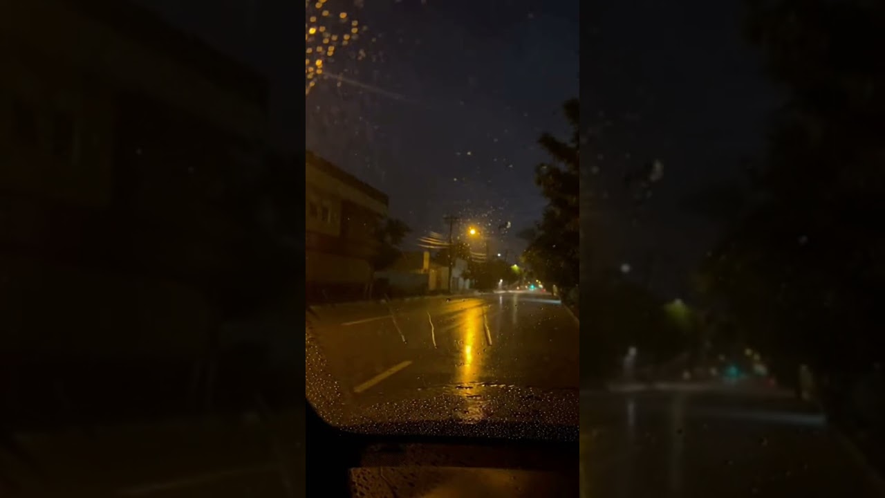🌧️ Fall asleep instantly to real rain & thunder sounds.Deep ASMR for sleep, focus & stress relief.
