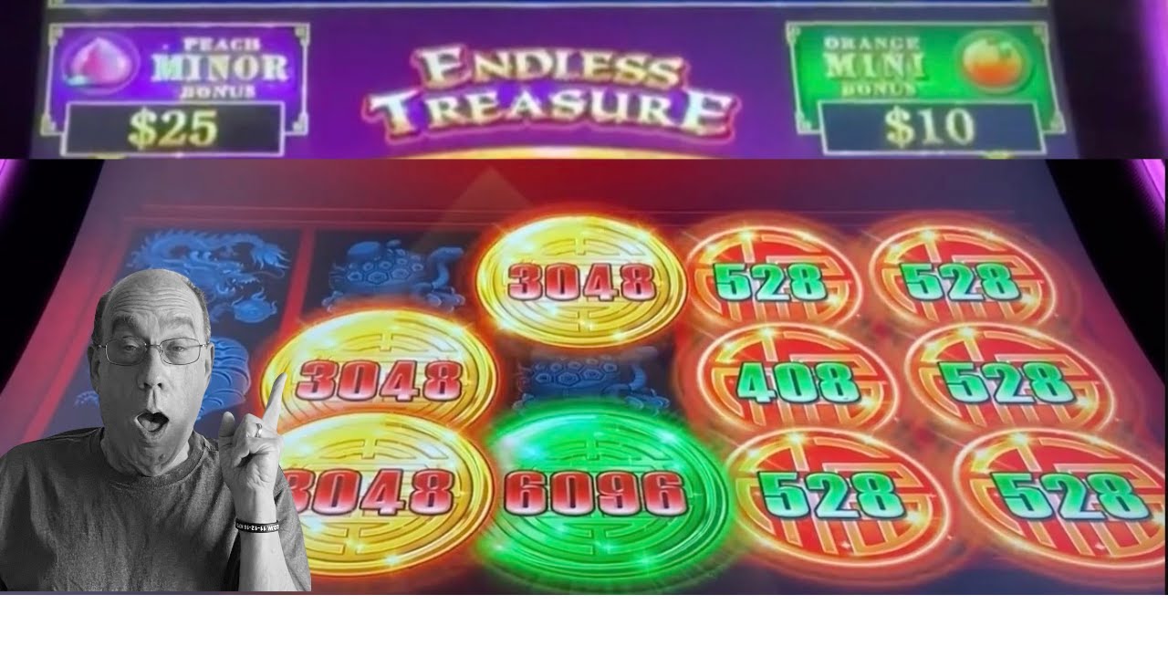 TOP UP BONUS on ENDLESS TREASURE slot at Cosmopolitan, Las Vegas