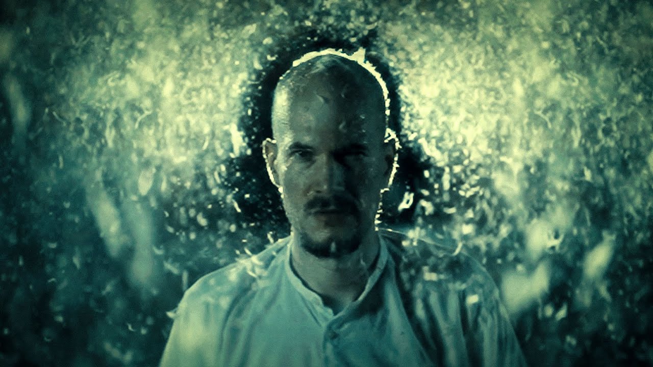 Gramofone - Uncomfortable (Official Video)