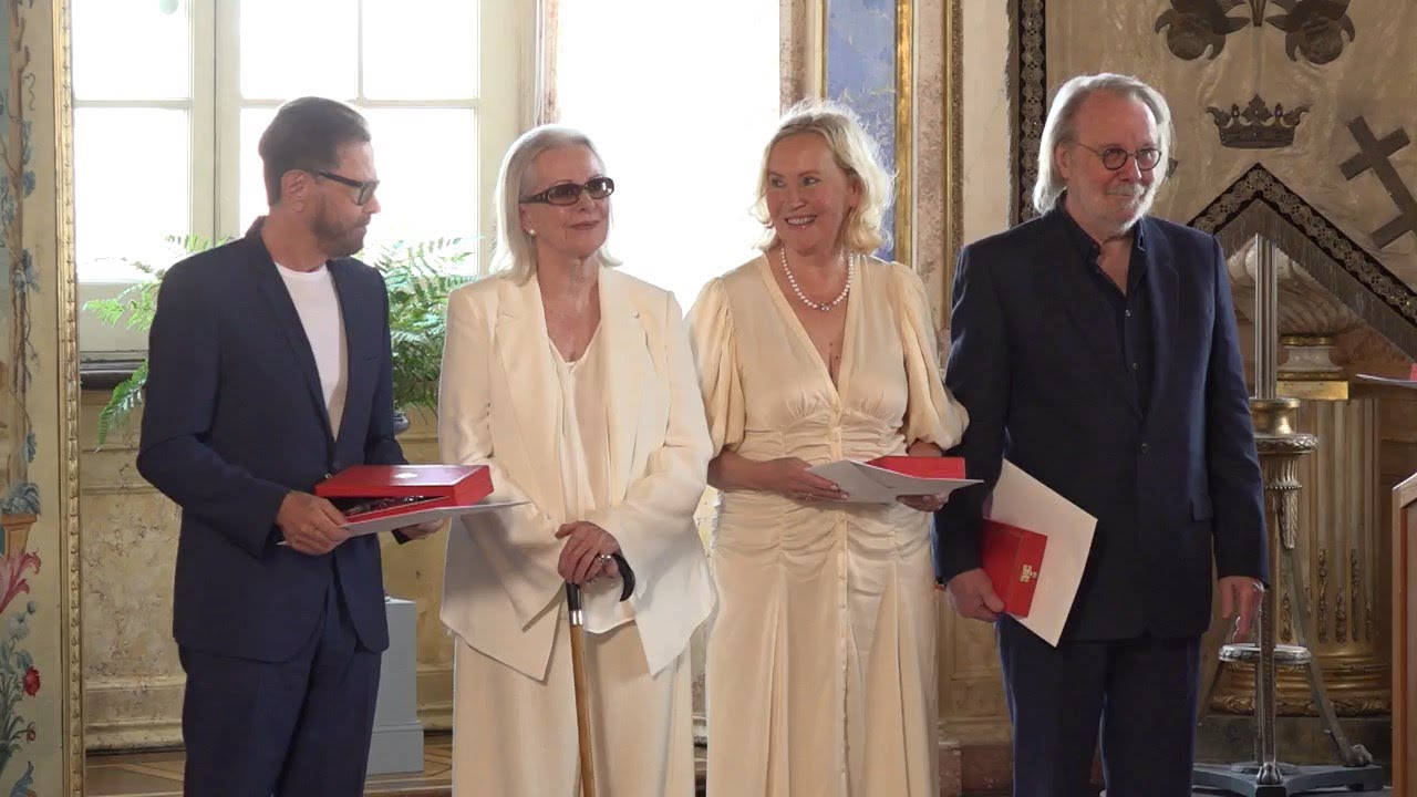 ABBA RECEIVES ROYAL AWARD [SUBTITLED] (2024)