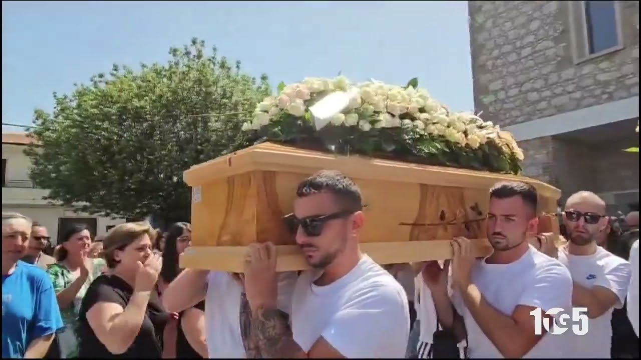 SASSANO FUNERALI FRANCESCA CALANDRIELLO 17LUG