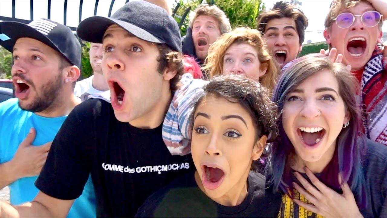 100TH VIDEO (SURPRISING MY BEST FRIENDS!)