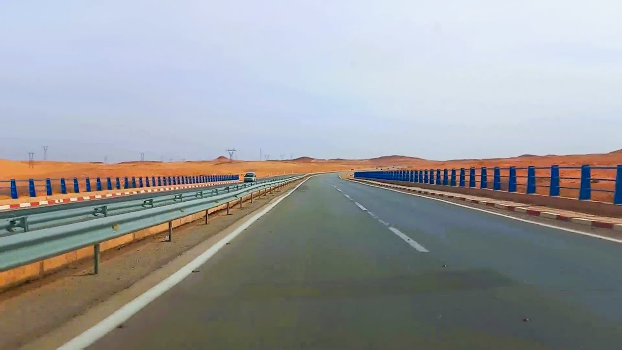 تابعو بعض أشغال ازدواجية الطريق العابر للصحراء في ولاية غرداية DOUBLING ROAD GHARDAYA WORKS
