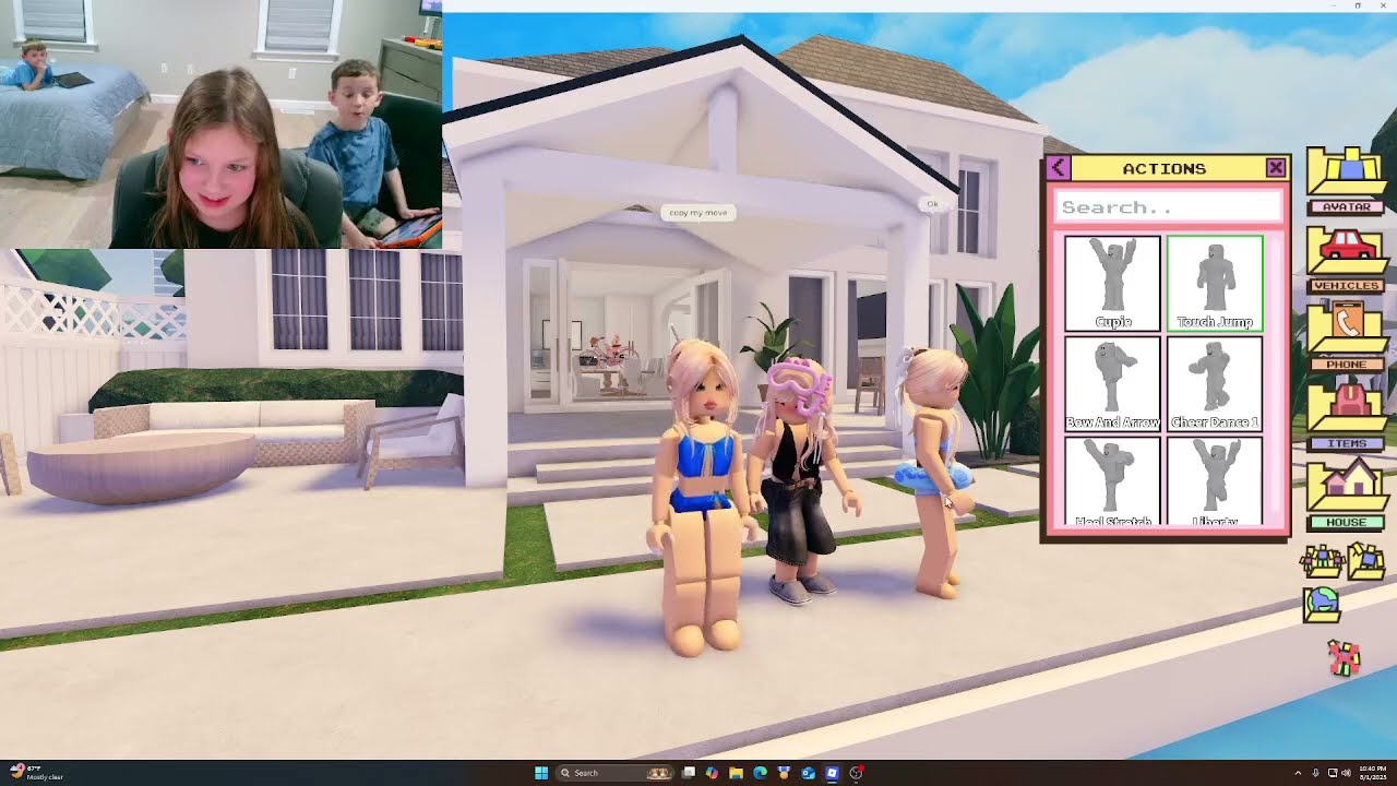 BERRY AVENUE FAMILY ROLEPLAY, GROCERY SHOPPING, BREAFAST and POOL TIME