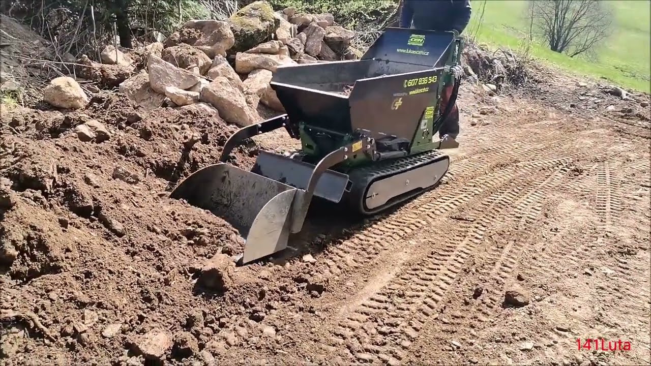 Dumper DP-82-P - přeprava zeminy - Pásový minidumper