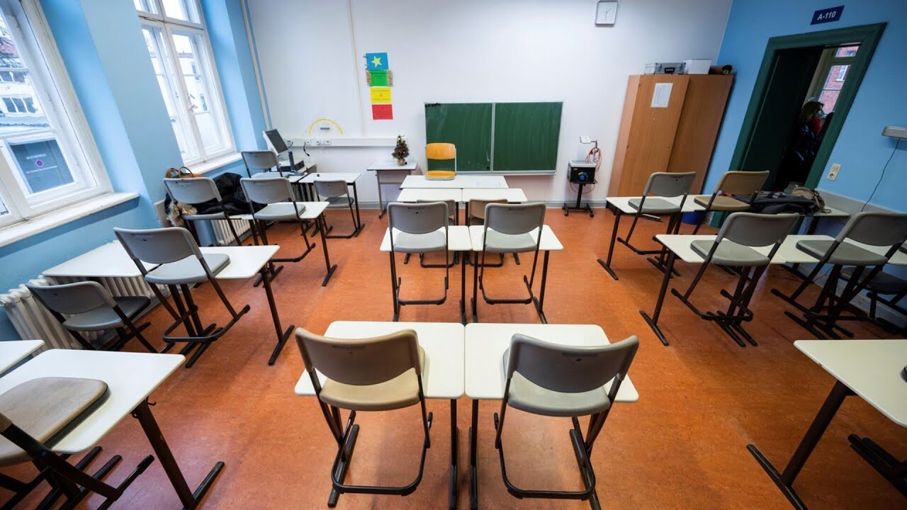 Australian teaching standards at risk as school results over last decade decline
