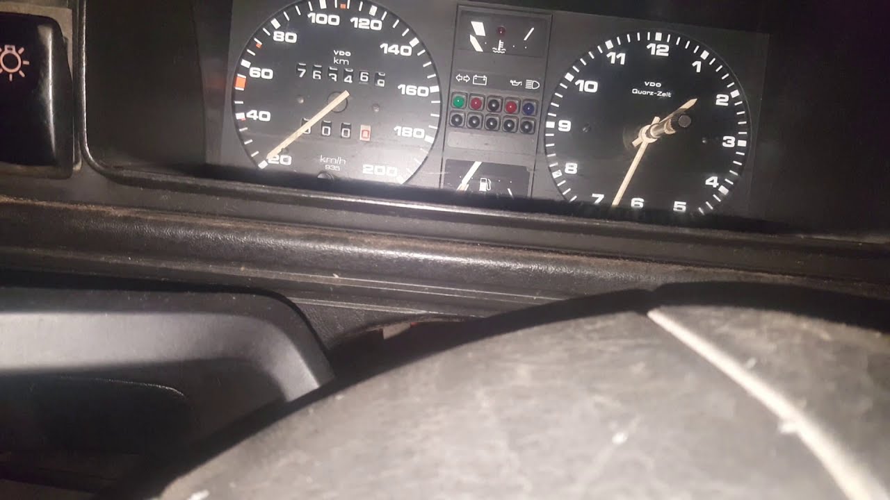 Cold start of light blue VW Golf and the Peugeot 306 with a bad injection pump.