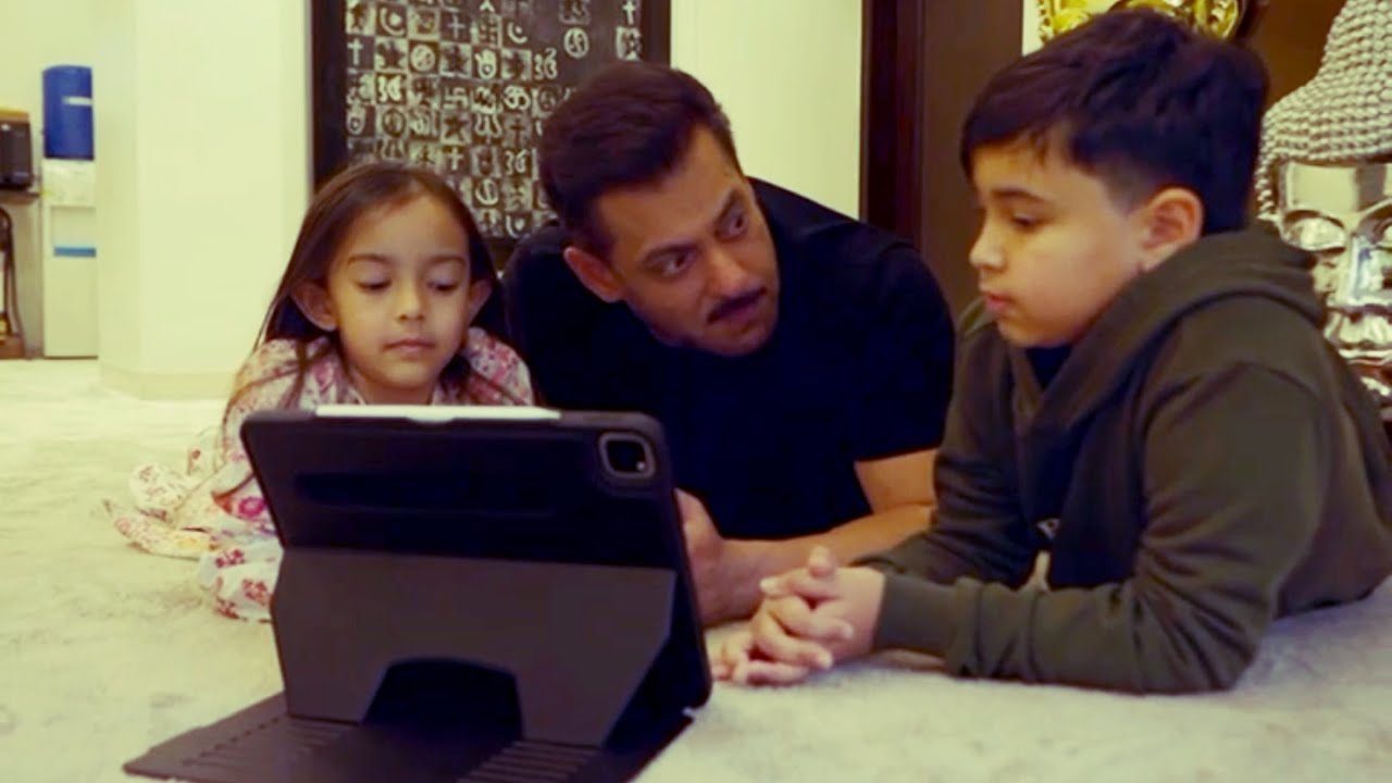 Salman Khan Shares Latest Inside Video From Galaxy Apartment On Occasion Of Republic Day Maatrubhumi
