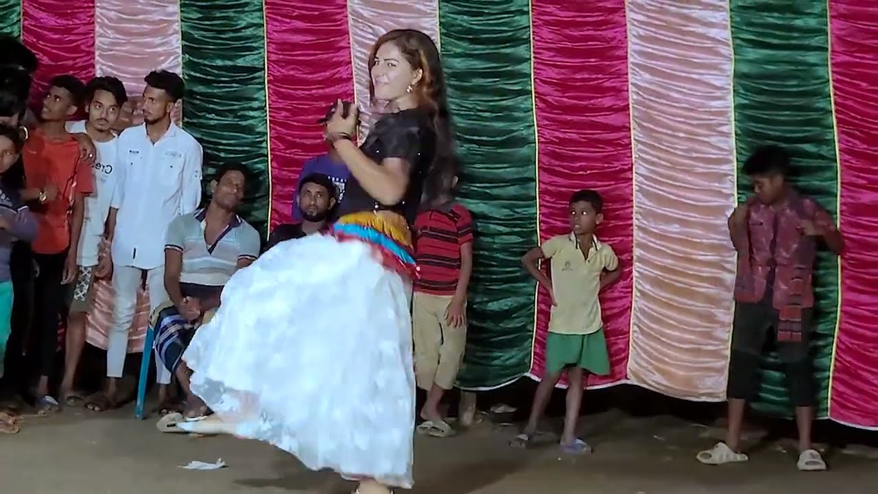 বর যদি হয় রে মনের মতোন | Bor Jodi Hoy Re Moner Moton | Wedding Dance 2026 by Mahi | Esha Dance