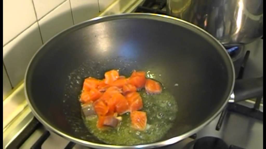 Pennette al salmone fresco 73 Puntata #  Le ricette di papachefchannel