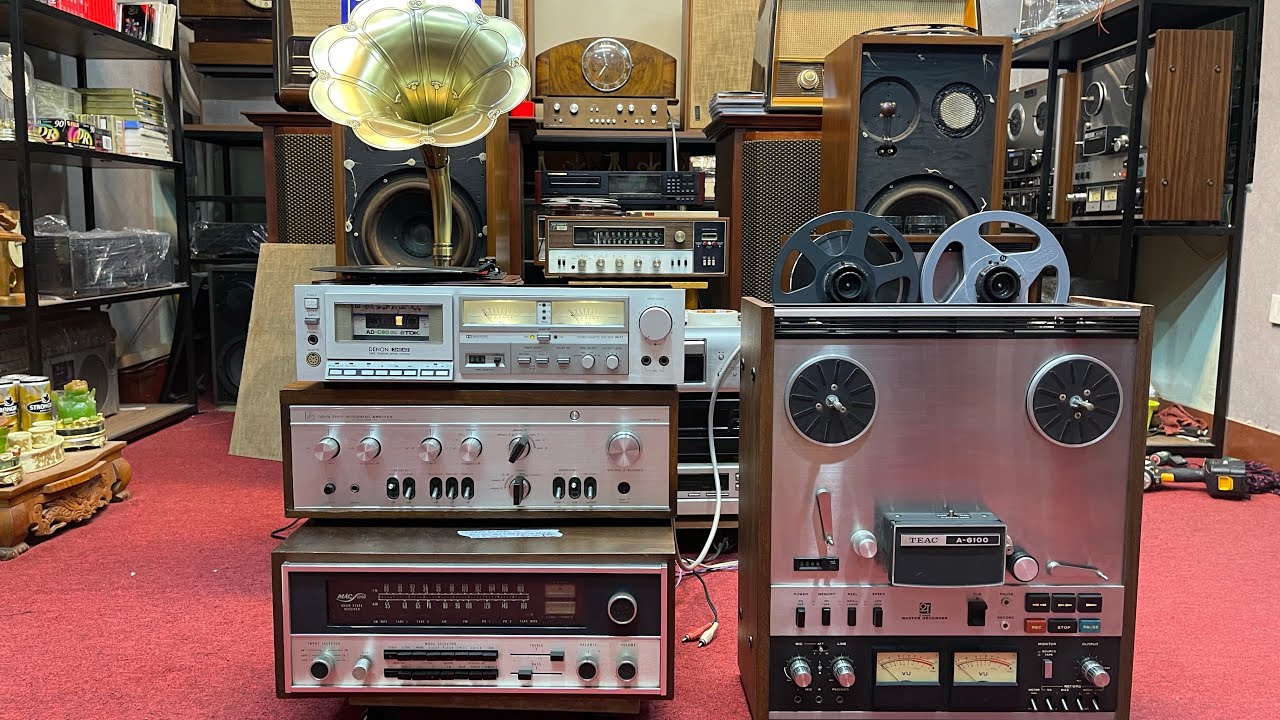 Cơ hội mùng 1 đầu tháng - nhanh tay là sở hữu được Cối Teac 6100 và Tape Denon. Lh 0975884009