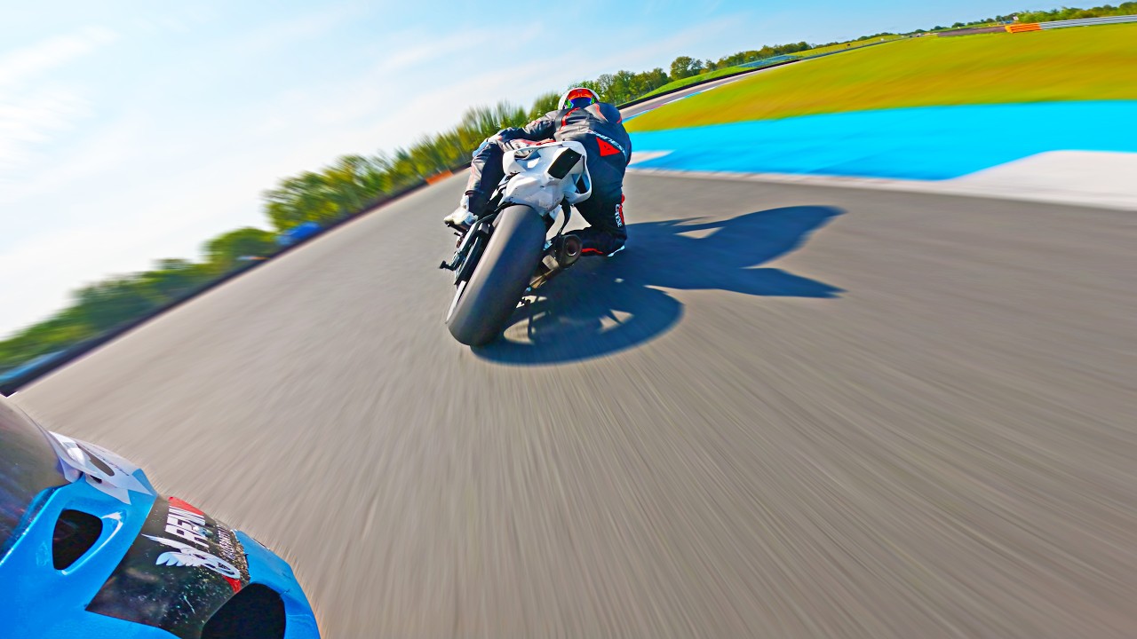 FAST ZX10R vs Trackday Traffic on MotoGP Track Assen