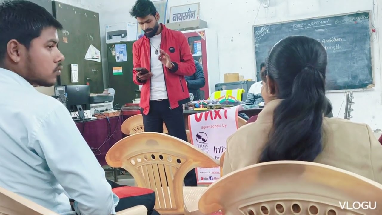 Unnati classes lecture dete hue bhaiya class lene ke bad Rati ko Gaye form bharwane#virelv#knowledge