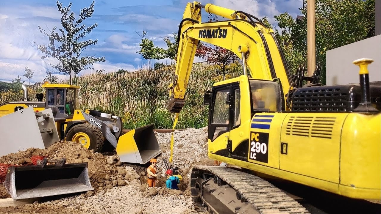 The Most Amazing RC Construction Site In 1/16 Scale | Water Pipe Install