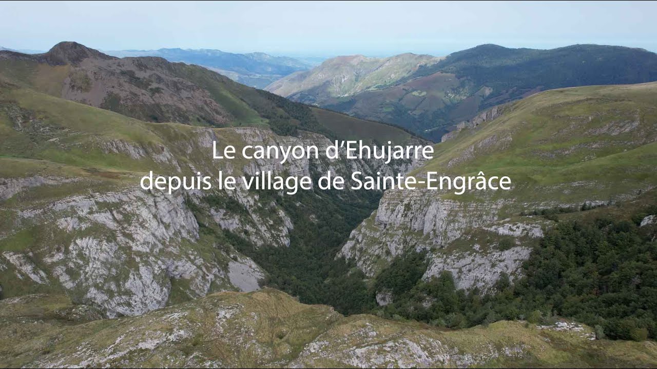 Le canyon d’Ehujarre depuis le village de Sainte-Engrâce