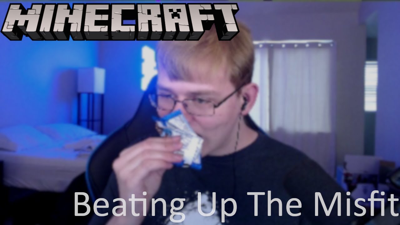 CallMeCarson VODS: Minecraft - Beating Up The Misfits