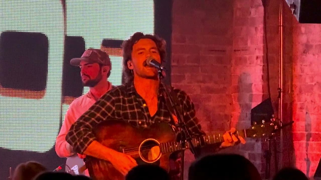 Easy Does It - Briscoe Live at Baba Yaga in Seattle, Washington 1/22/2026