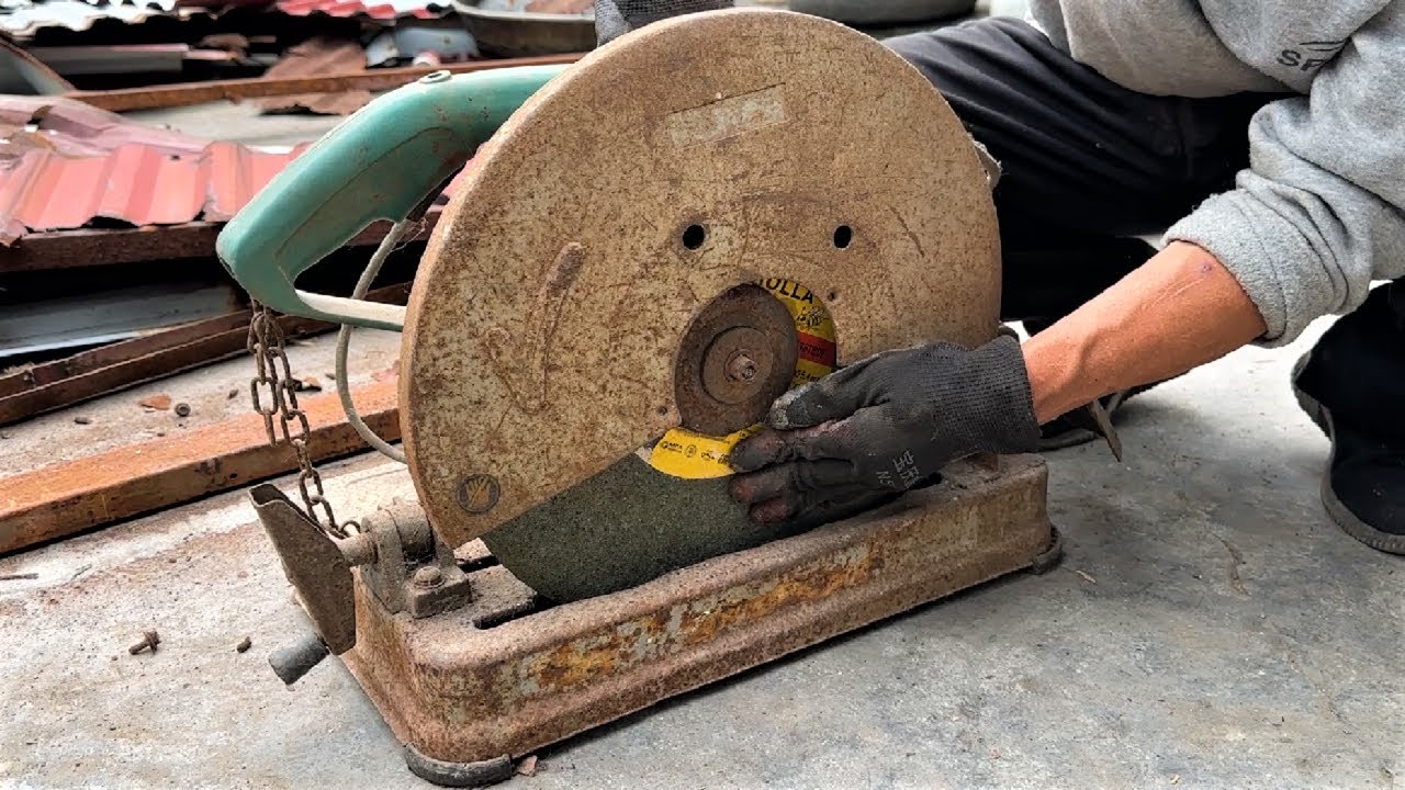 Young Man With Amazing Restoration Skills / Restore Forgotten Old Makita MT240 Metal Cutting Machine