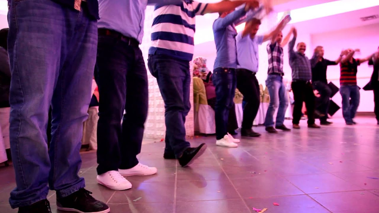 Çamlıyurt Köylülerden Horon Show