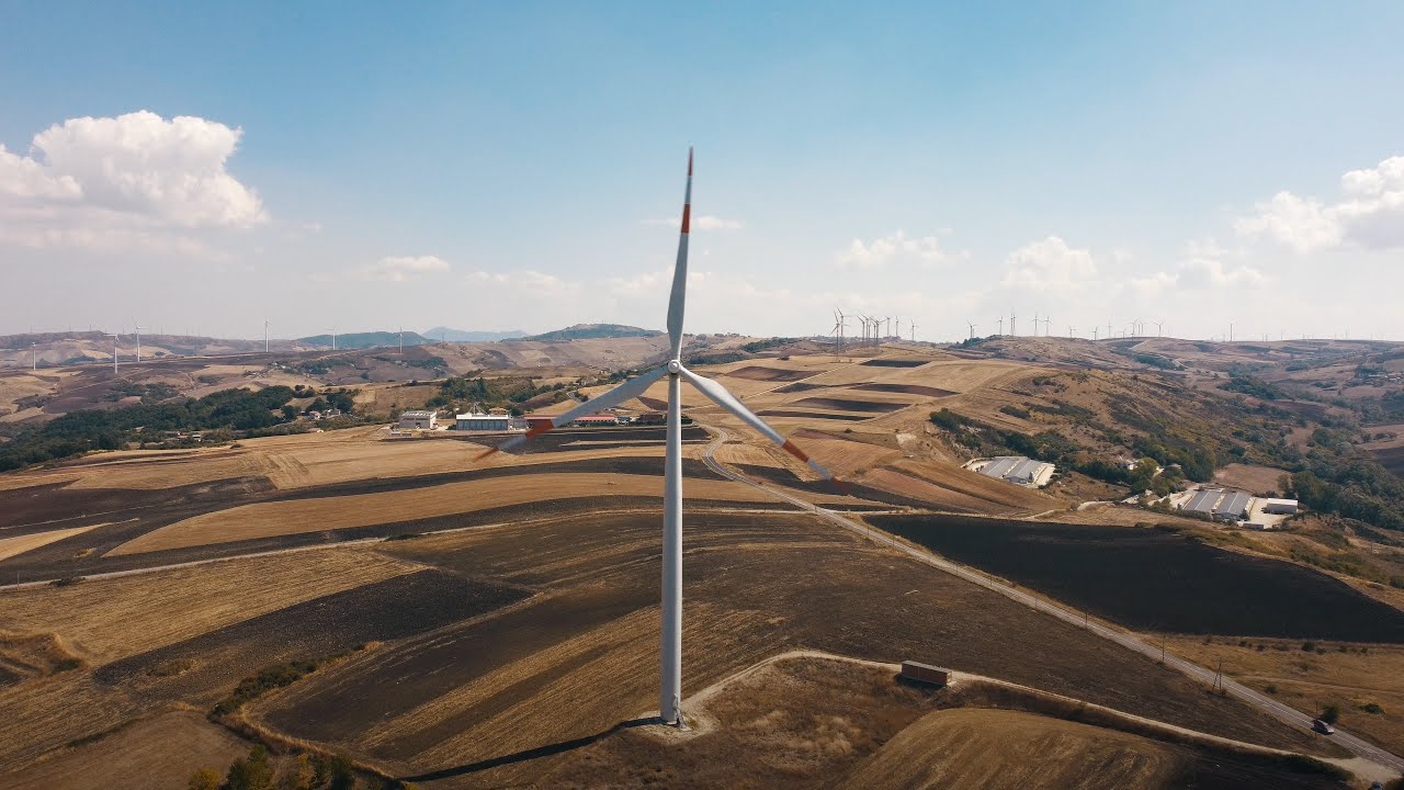 The new LEITWIND corporate video shows us what lies behind the production of wind turbines