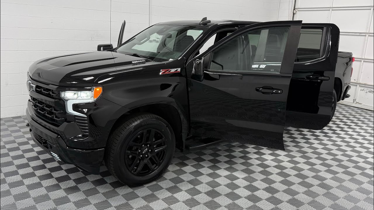 2022 Chevrolet Silverado 1500 RST (Diesel) (XYZ Motors)