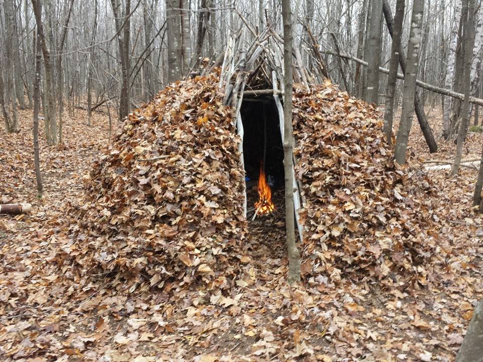 BUSHCRAFT FOREST GROUP SHELTER